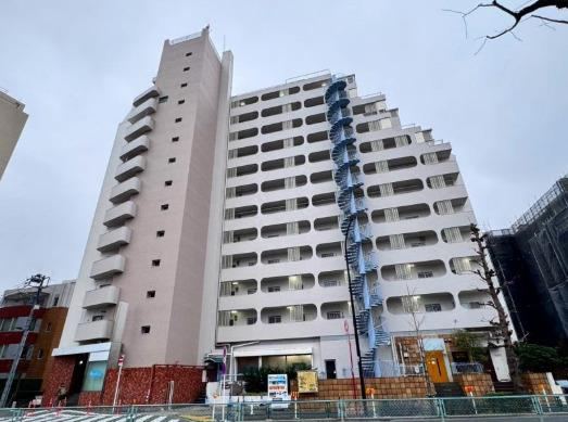 Stylish 1LDK Detached House in Jiyugaoka, Tokyo - Photo 1