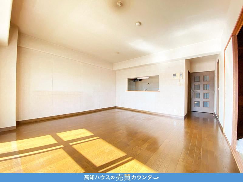 3LDK apartment in Kochi, Kochi - Photo 1