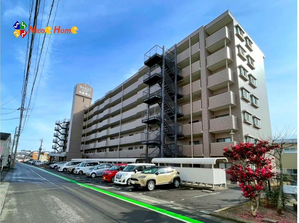 Renovated 3LDK Apartment with Excellent Access - Photo 1