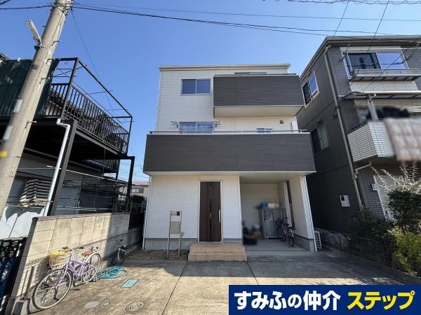 Modern 3LDK Home in Kawagoe - Photo 1