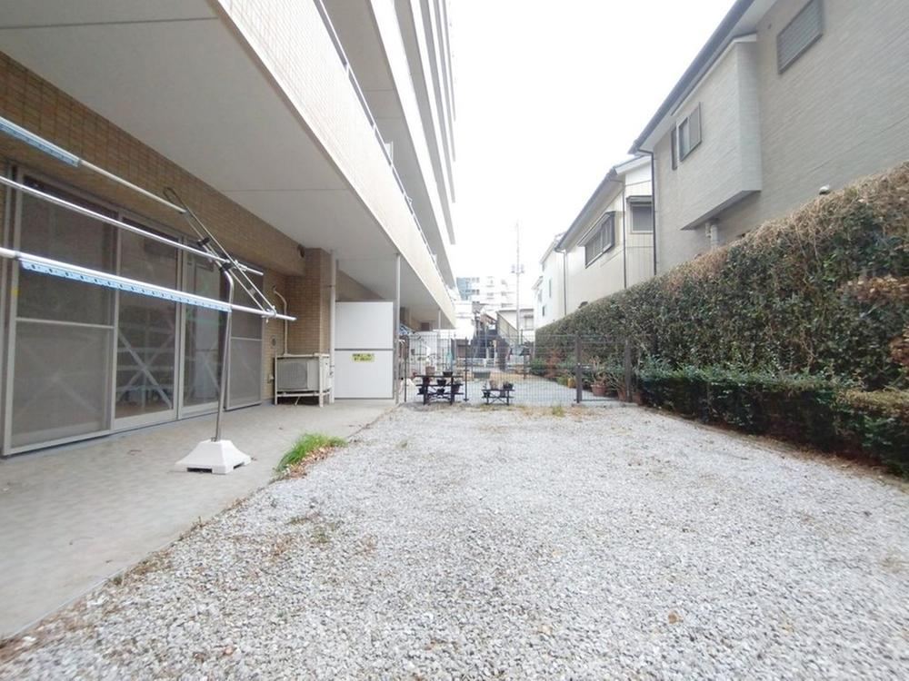 Pet-Friendly 3LDK Apartment in Warabi - Photo 1