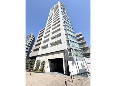 Bright 1LDK Apartment in Honmachi - Photo 1
