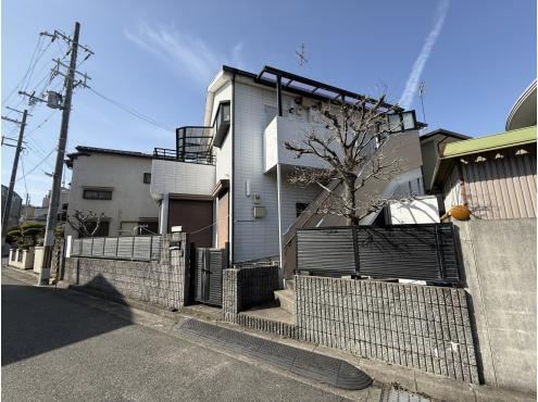 2LDK house in Amagasaki, Hyogo - Photo 1