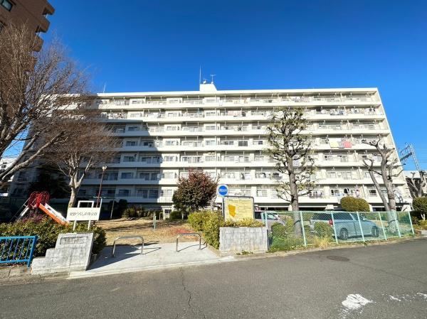 Convenient 3LDK Apartment Near Kitano Station - Photo 1