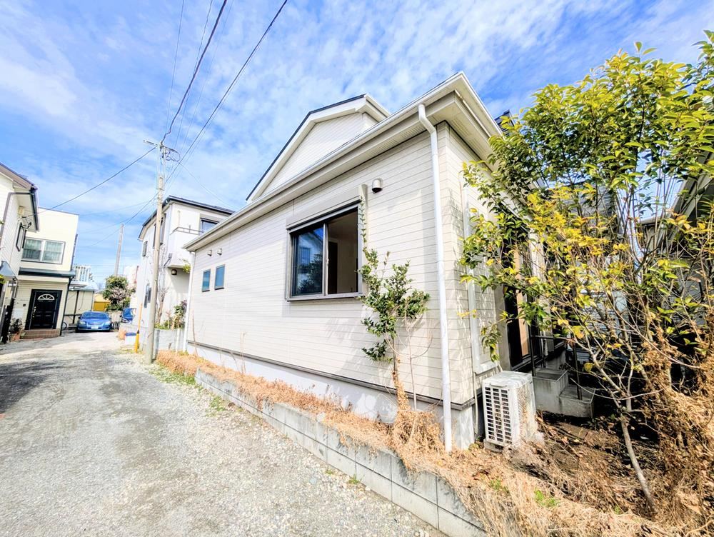 Accessible 3LDK Home for Easy Living - Photo 1
