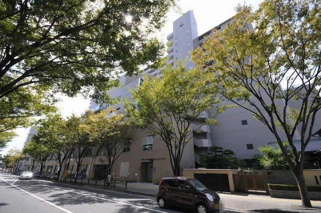 3LDK apartment in Saeki Ward, Hiroshima - Photo 1