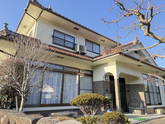 7DK house in Asakita Ward, Hiroshima - Photo 1