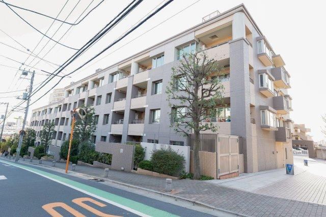 2LDK Apartment Near Ikegami-Ohashi Station - Photo 1