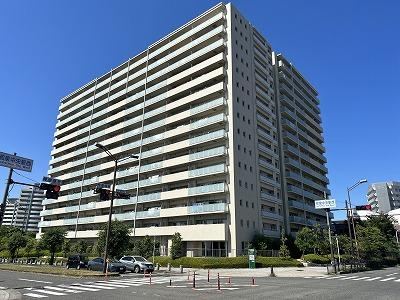 3LDK apartment in Izumi, Osaka - Photo 1