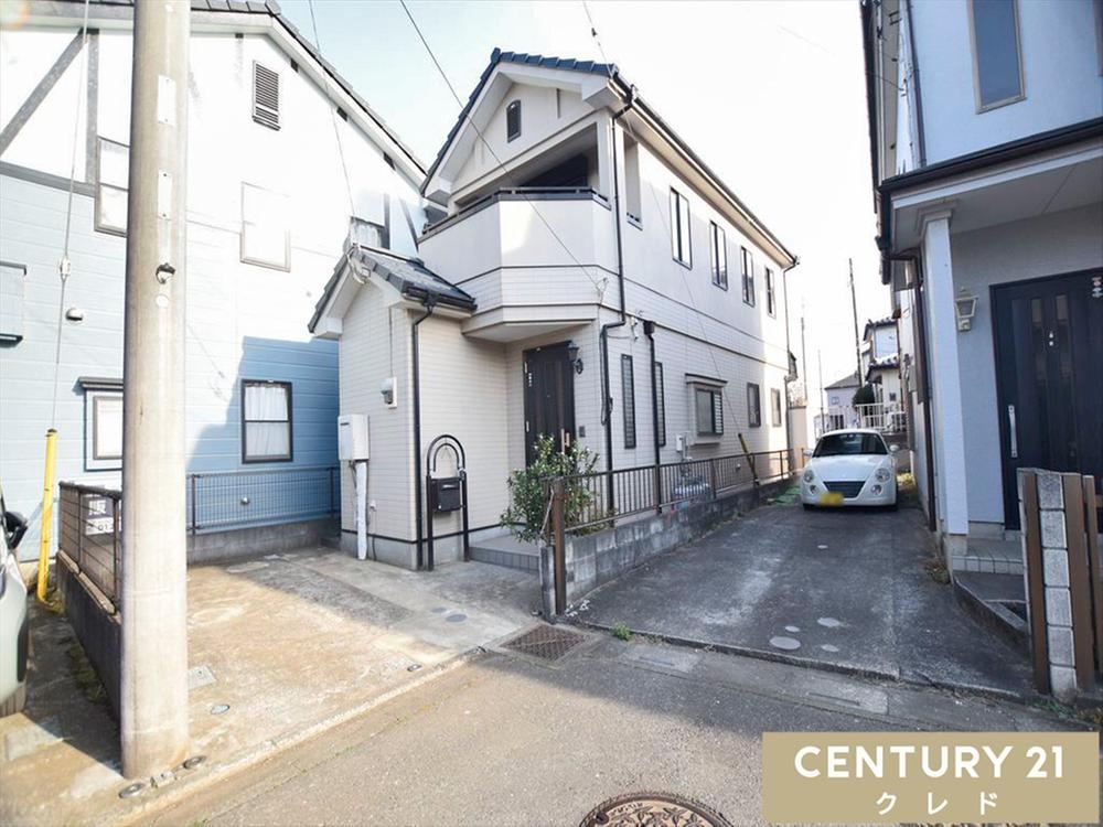 Renovated 4LDK Home in Quiet Neighborhood - Photo 1