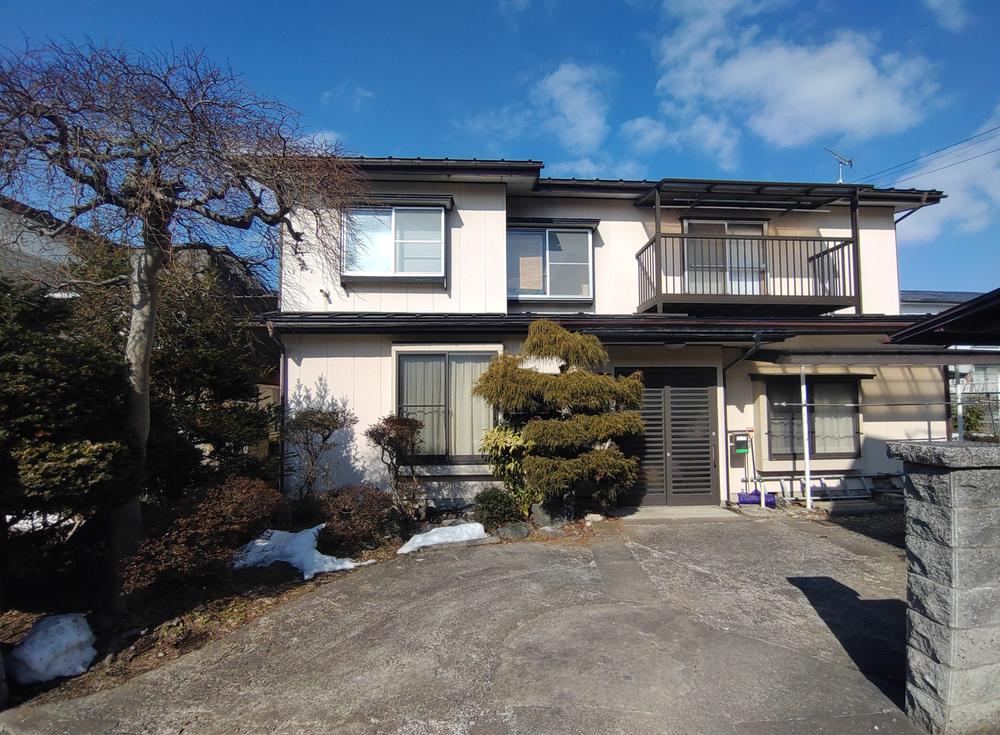 Spacious 8DK+2S House in Nishishitadai, Morioka - Photo 1