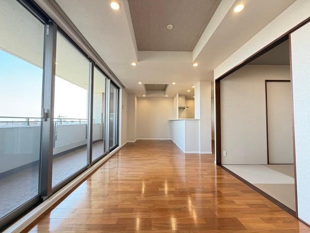 3LDK apartment in Nada Ward, Kobe, Hyogo - Photo 1
