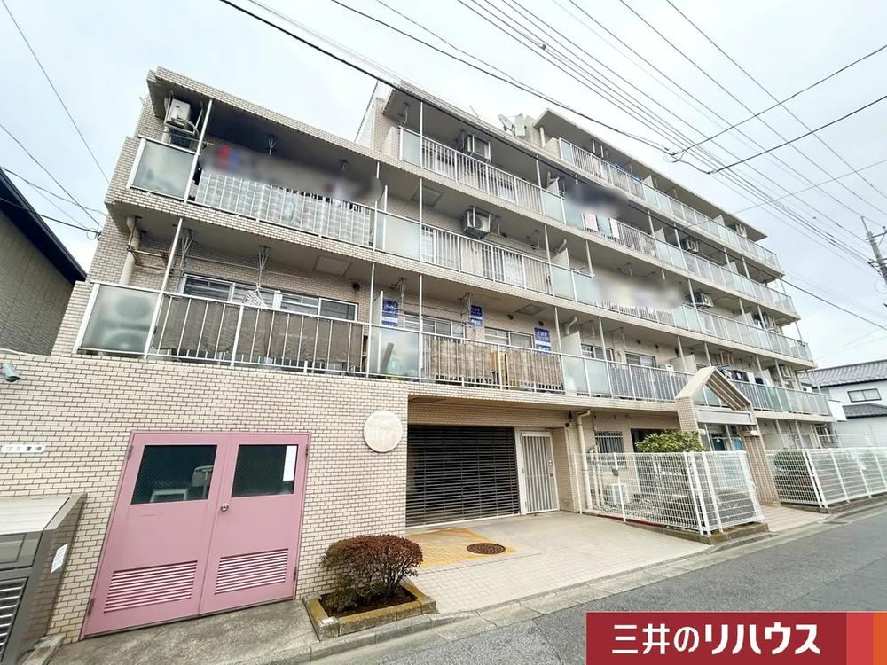 Charming 1LDK Apartment in Yahiro - Photo 1