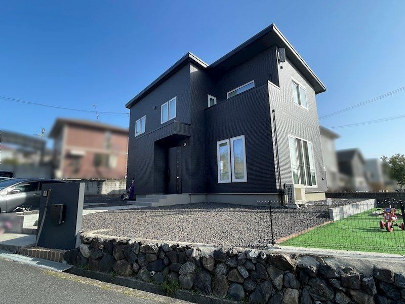 4LDK house in Koka, Shiga - Photo 1