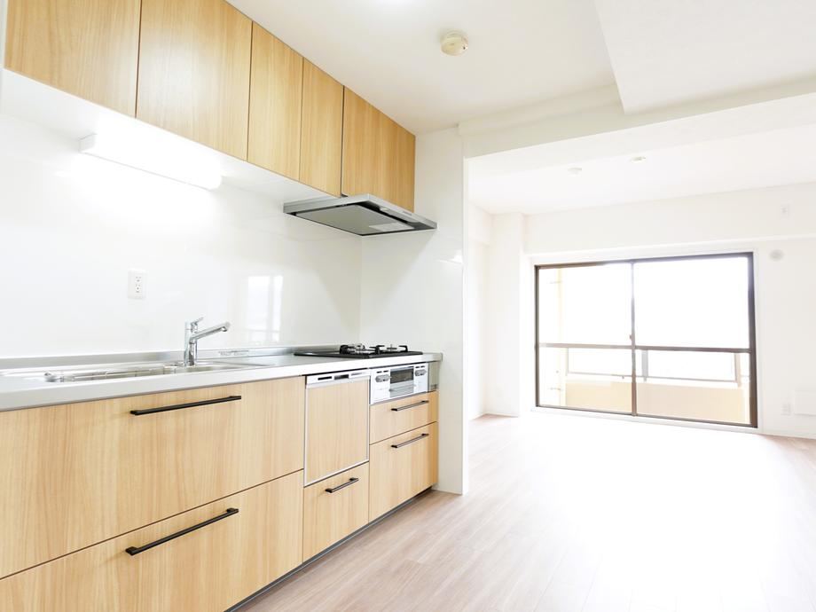 3LDK apartment in Higashi Ward, Hiroshima - Photo 1