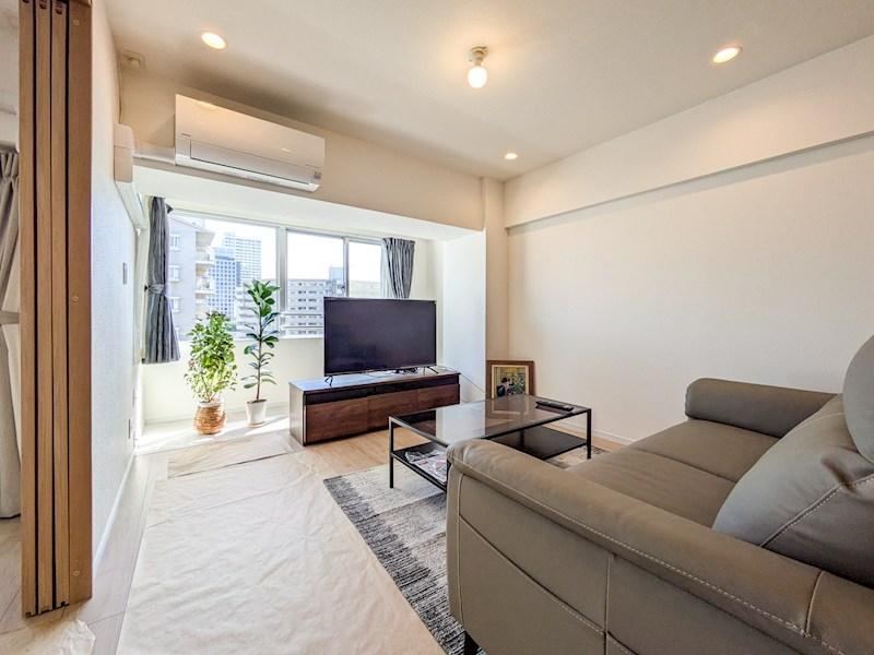 Renovated 3LDK Apartment Near Shin-Urayasu Station - Photo 1