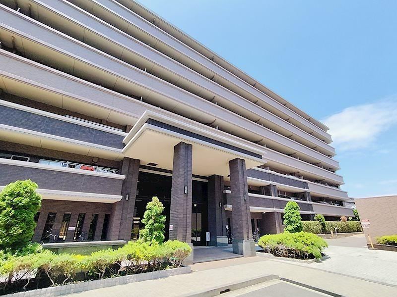 Seismic Resistant 3LDK Apartment in Tsurumi - Photo 1
