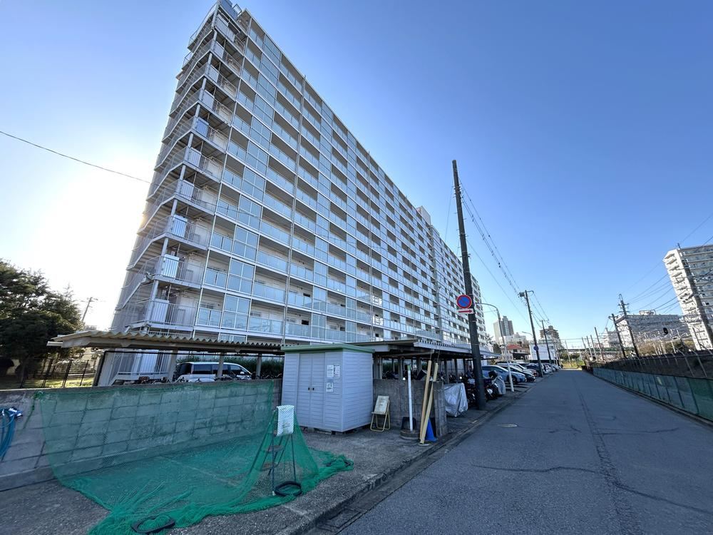 Welcoming 3LDK Apartment in Tsudanuma - Photo 1