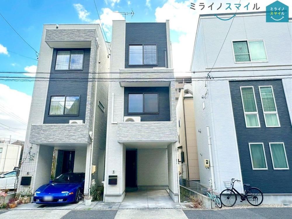 3LDK House with Roof Balcony Near Otobashi Station - Photo 1