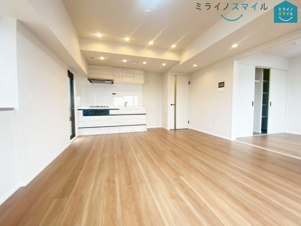 3LDK apartment in Minato Ward, Nagoya, Aichi - Photo 1