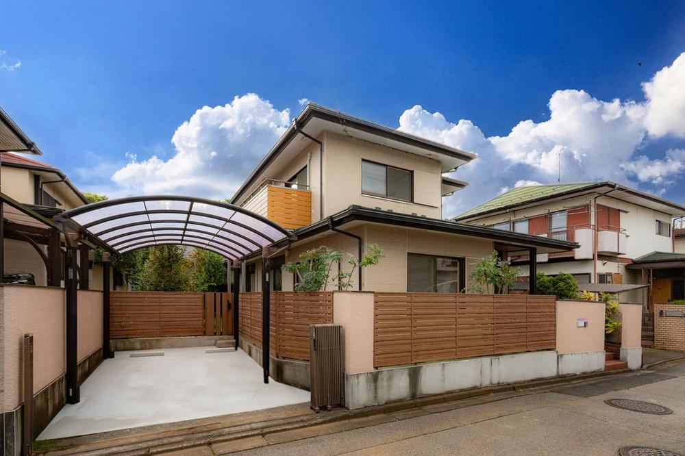Renovated 4LDK+S House with Garden in Takatsu - Photo 1