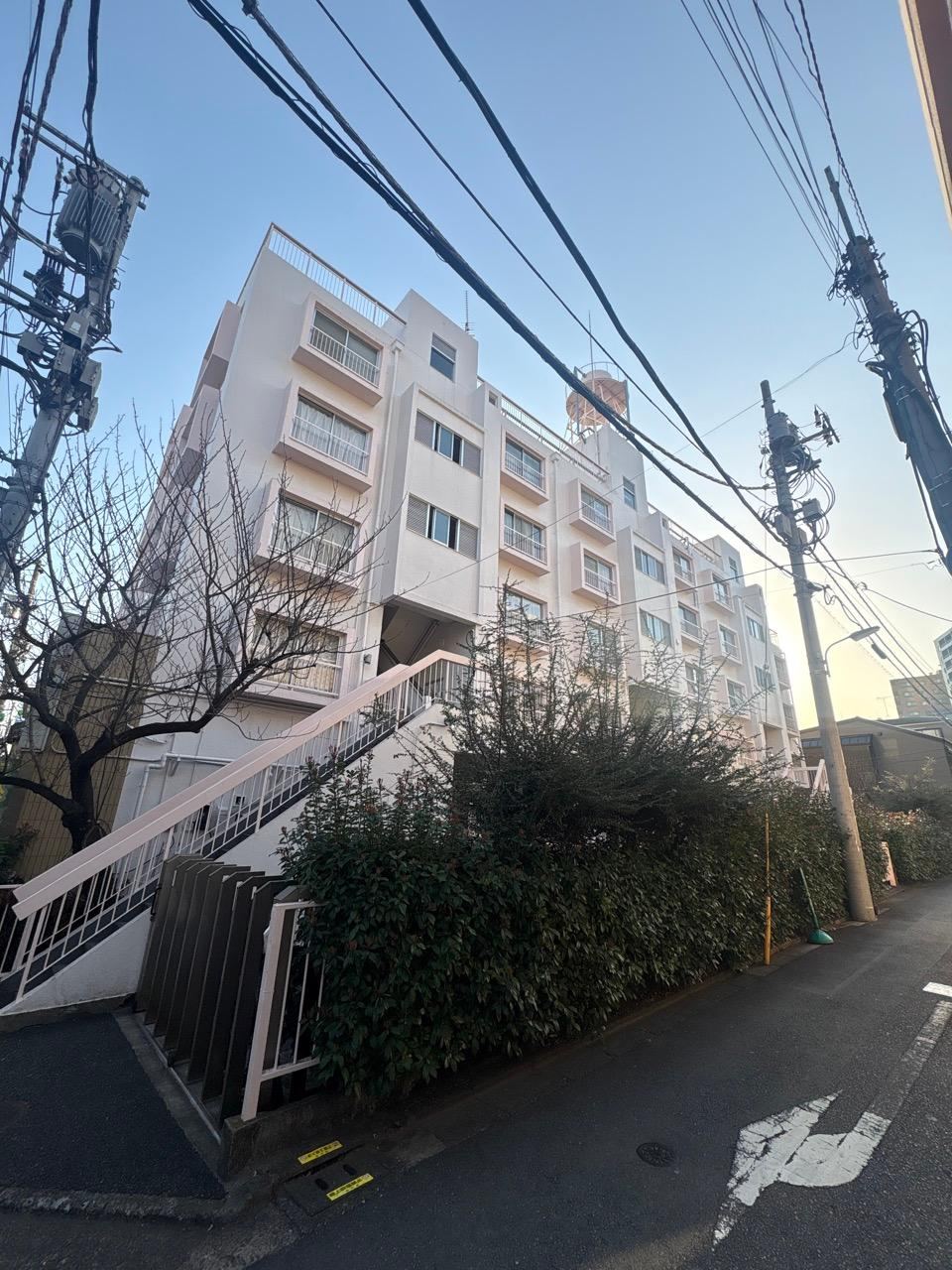 Convenient 2DK Apartment in Hatanodai - Photo 1