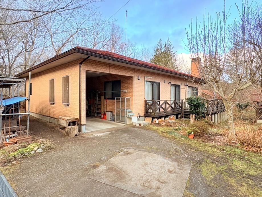 Spacious 2LDK Bungalow Surrounded by Zao Nature - Photo 1