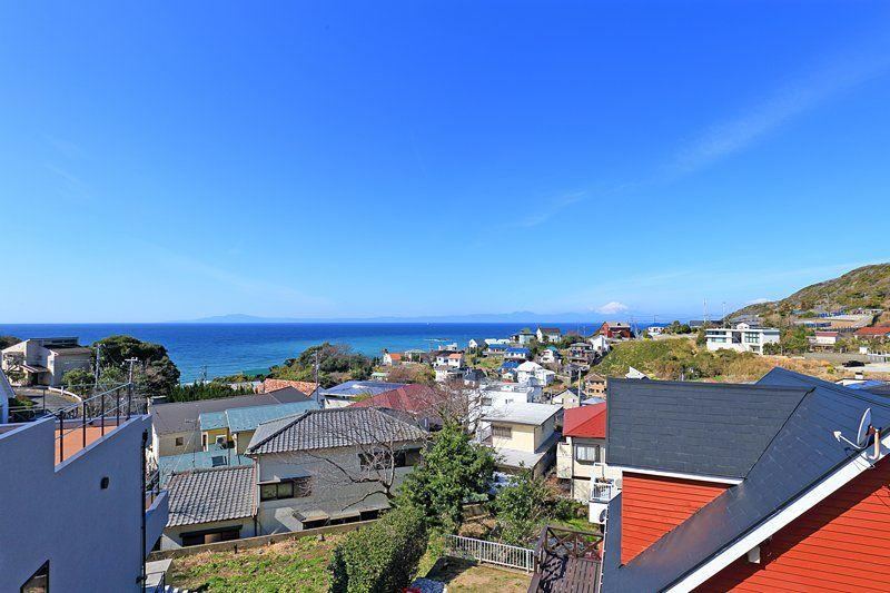 Charming 2LDK Home in Akiya - Photo 1