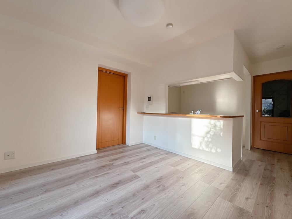 Conveniently Located 3LDK Apartment in Nerima - Photo 1