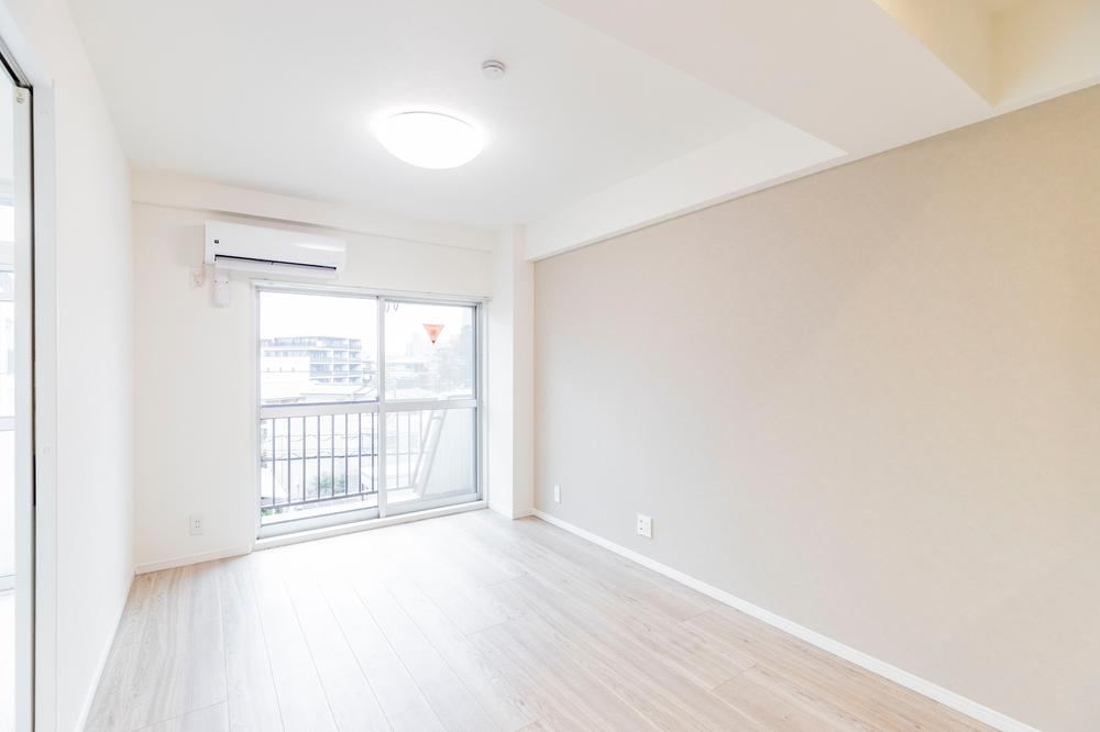 Renovated 3LDK Apartment in Shiki - Photo 1