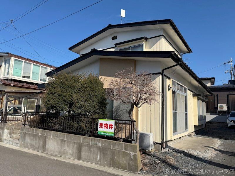 5DK House with View of Hachinohe Port - Photo 1