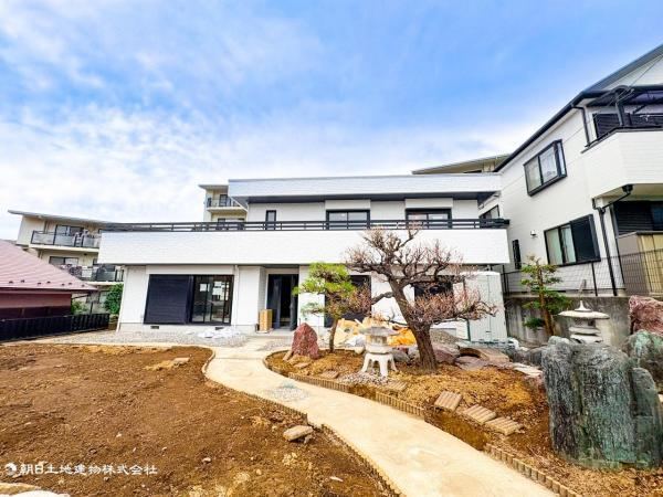 Spacious 4LDK House in Tamagawa, Kamakura - Photo 1