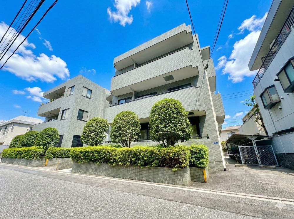 Spacious 4LDK Apartment in Koenji - Photo 1