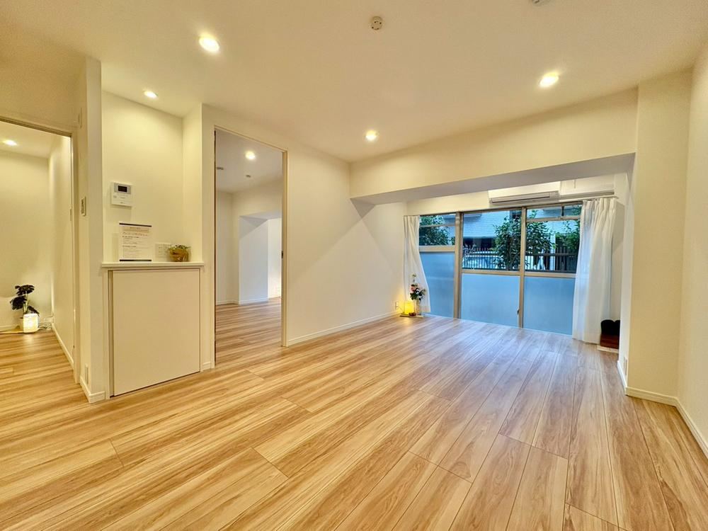 Renovated 3LDK Apartment in Musashino - Photo 1