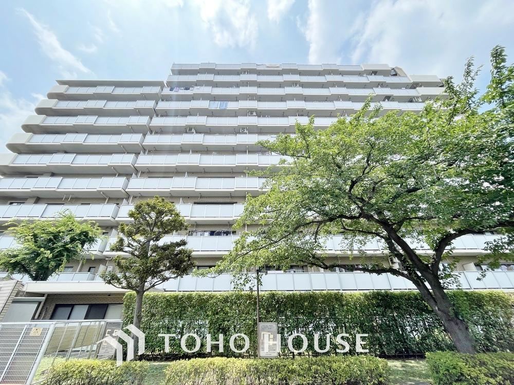 Renovated 3LDK Apartment Near Kitayabuse Station - Photo 1