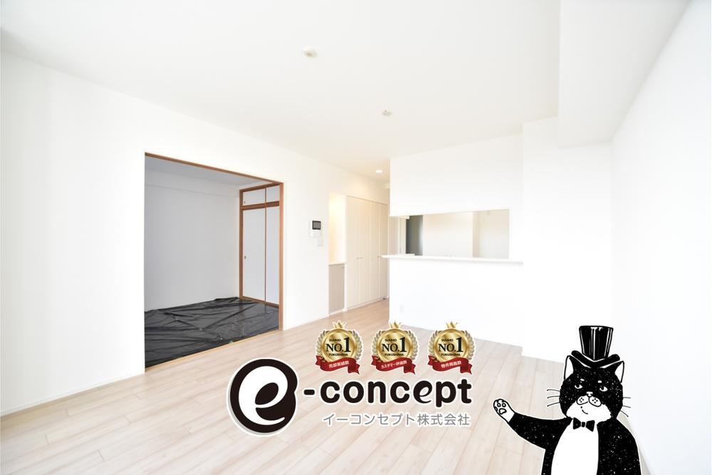 Renovated 3LDK Apartment with Parking for Two in Izumi, Sendai - Photo 1