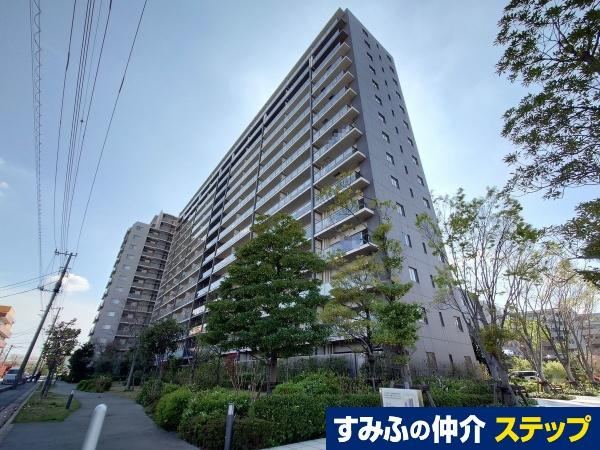 Top Floor 3LDK Apartment in Todakouen - Photo 1
