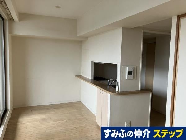 Convenient 3LDK Apartment Near Hachiohme Station - Photo 1