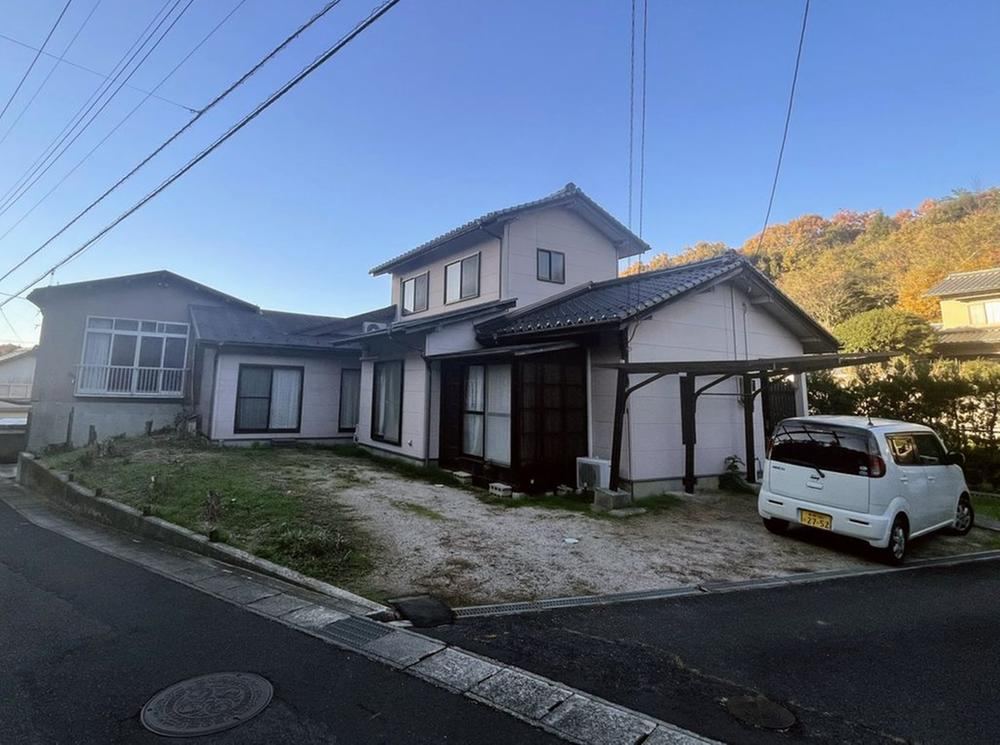 7DK+S house in Matsue, Shimane - Photo 1