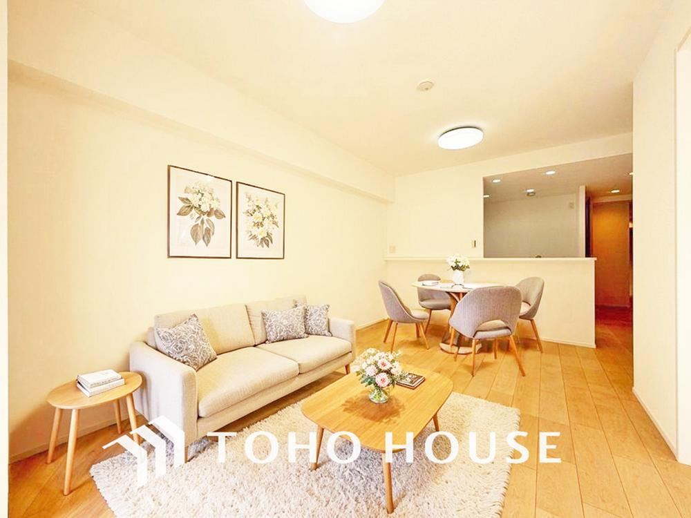 Renovated 3LDK Apartment Near Golden Town Station, Yokohama - Photo 1
