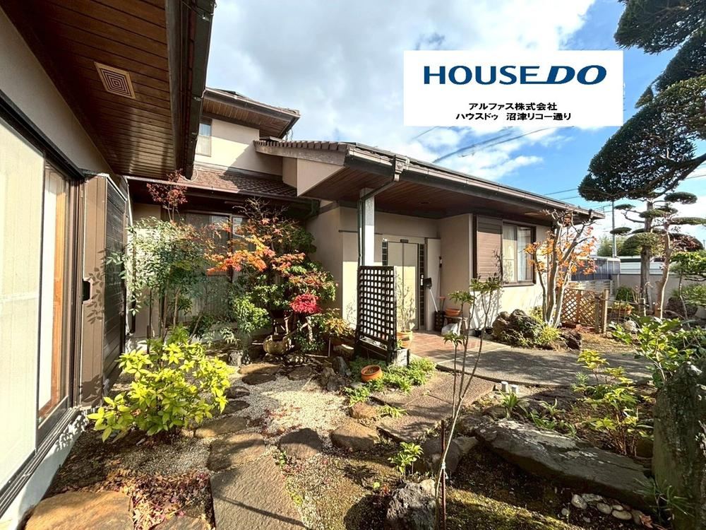 6LDK house in Numazu, Shizuoka - Photo 1