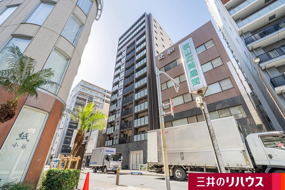 2LDK apartment in Chuo Ward, Tokyo - Photo 1