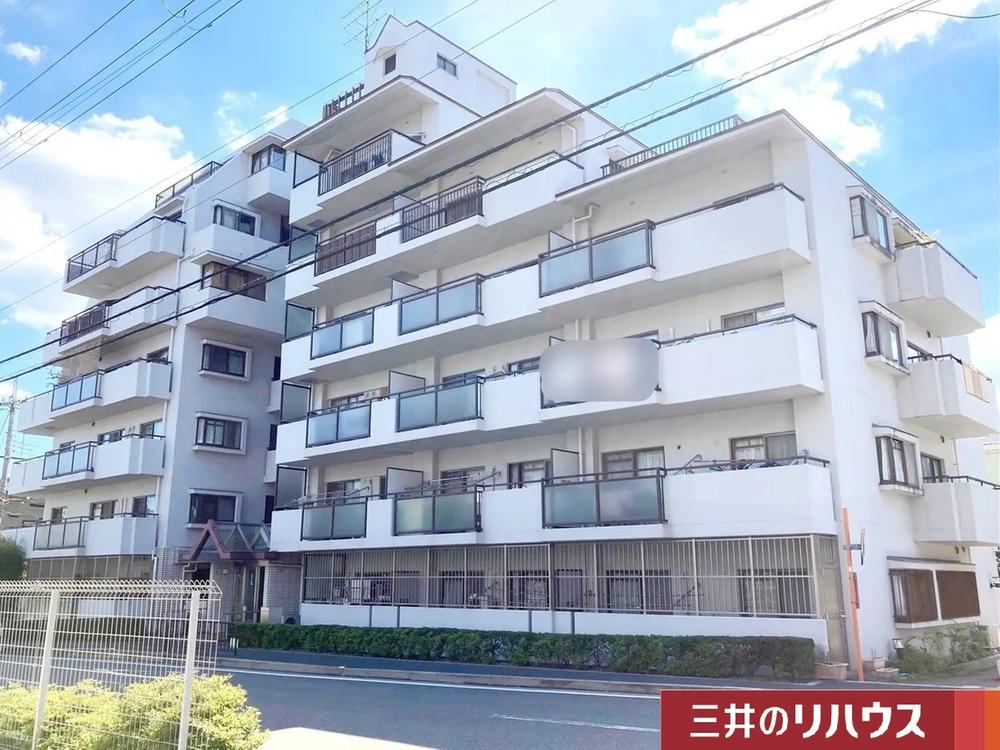 3DK apartment in Ukyo Ward, Kyoto - Photo 1