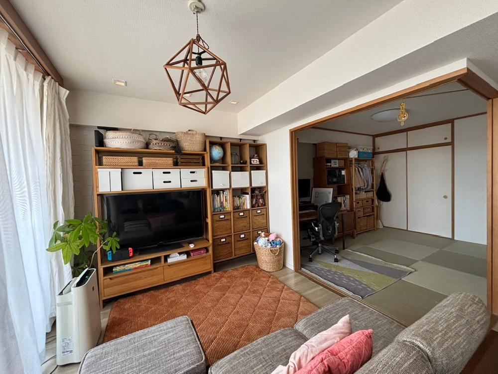 Bright 3LDK Apartment in Kanamachi - Photo 1