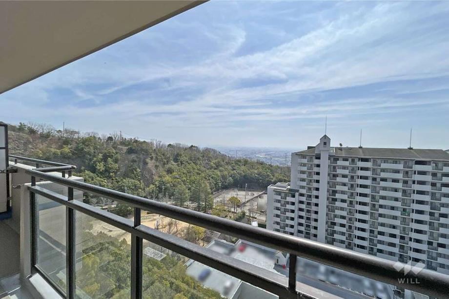 4LDK apartment in Takarazuka, Hyogo - Photo 1