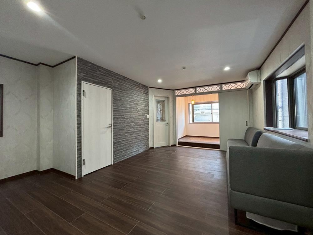 Investment Opportunity: 8LLDDKK House Near Minowa Station - Photo 1