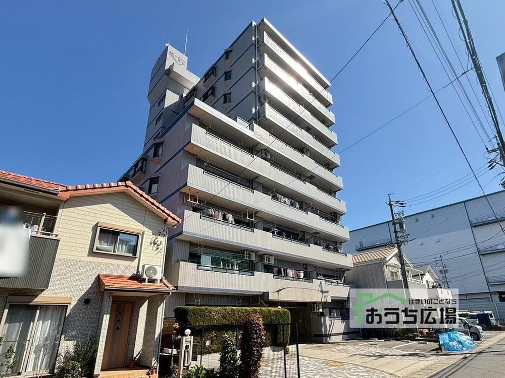 3LDK apartment in Ichinomiya, Aichi - Photo 1