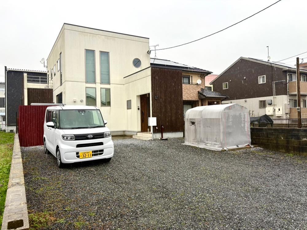 4LDK house in Kurume, Fukuoka - Photo 1