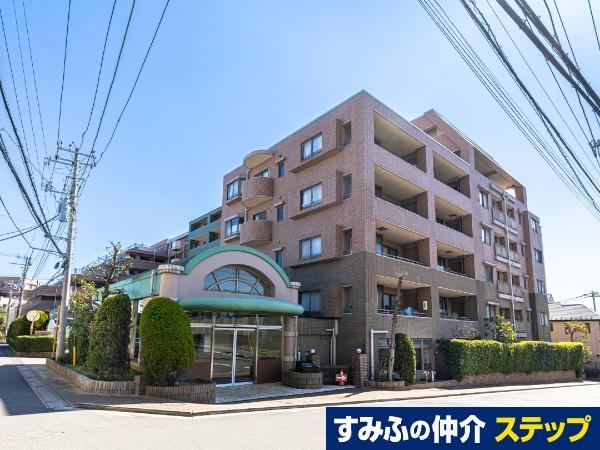 Renovated 3LDK Apartment with Terrace in Funabashi - Photo 1