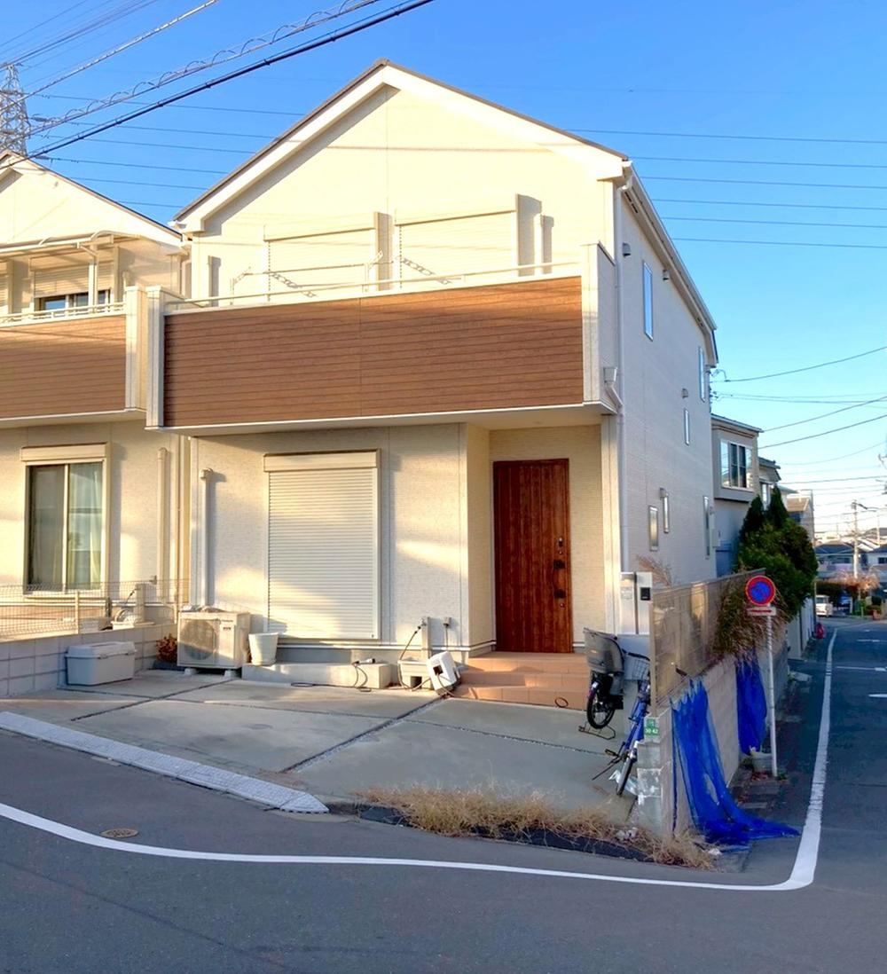 Modern 4LDK House in Oizumi Gakuen Town - Photo 1
